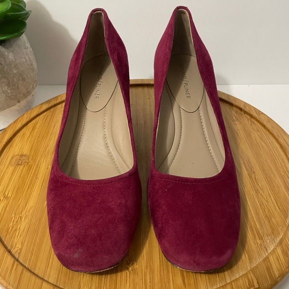 Donald Pliner Corin Suede Block Heel Pumps Women's 9.5 Chic Burgundy Career Shoe - Picture 3 of 10
